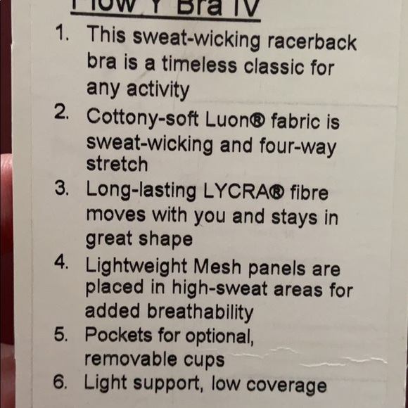 NWT LuLuLemon Sports bra - Picture 3 of 3